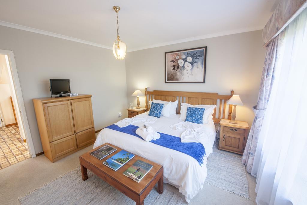 Bayside Lodge Garden Route B&B Plettenbergbaai Buitenkant foto