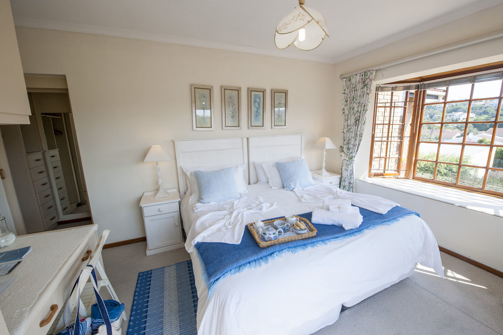 Bayside Lodge Garden Route B&B Plettenbergbaai Buitenkant foto