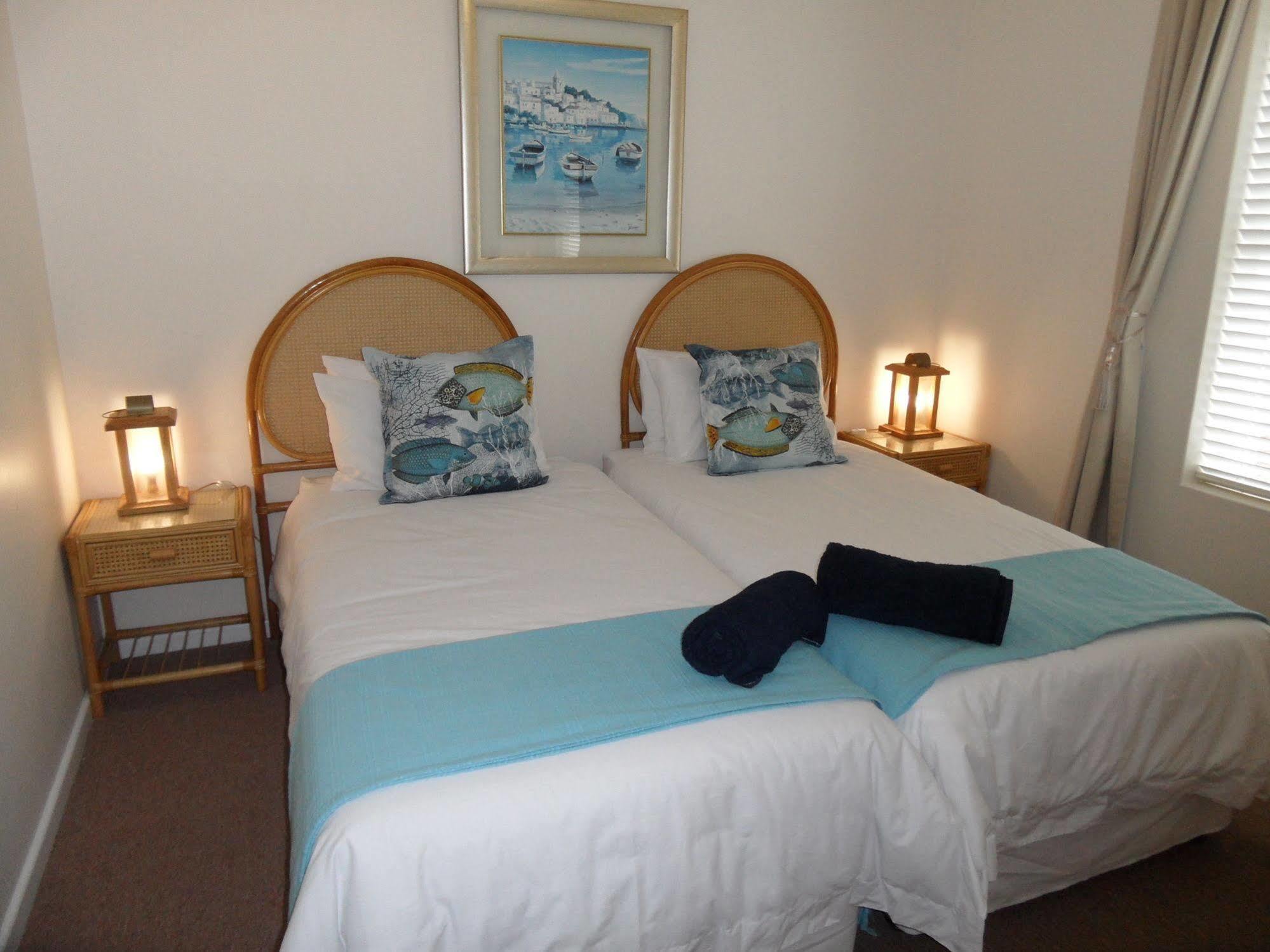 Bayside Lodge Garden Route B&B Plettenbergbaai Buitenkant foto